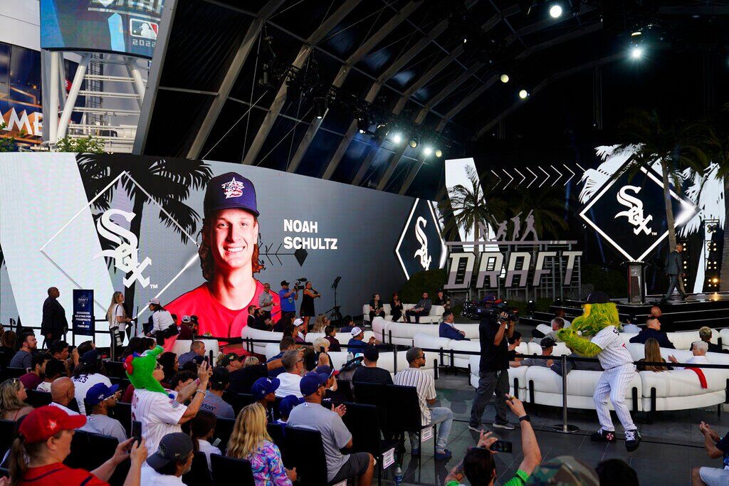 26. Chicago White Sox: Noah Schultz, LHP, Oswego East HS (IL)